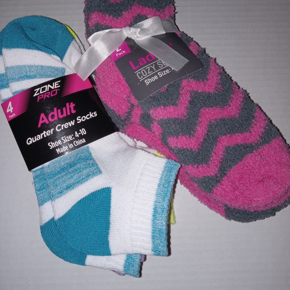 NWT Lot of Women’s Socks - Picture 2 of 4